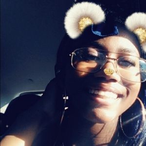 Meet your Posher, Aniyah